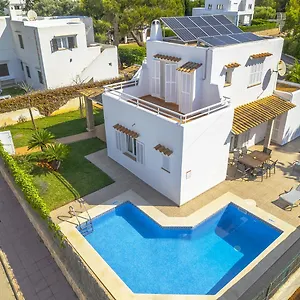  Villa Roca Nova
