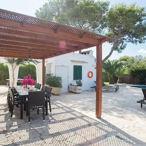  Holiday home Dos Pinos